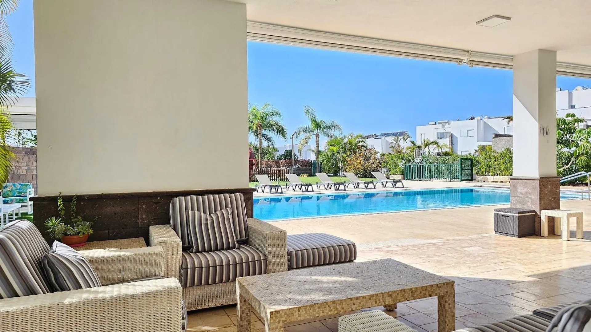 Karat Villa Oasis Del Duque Costa Adeje