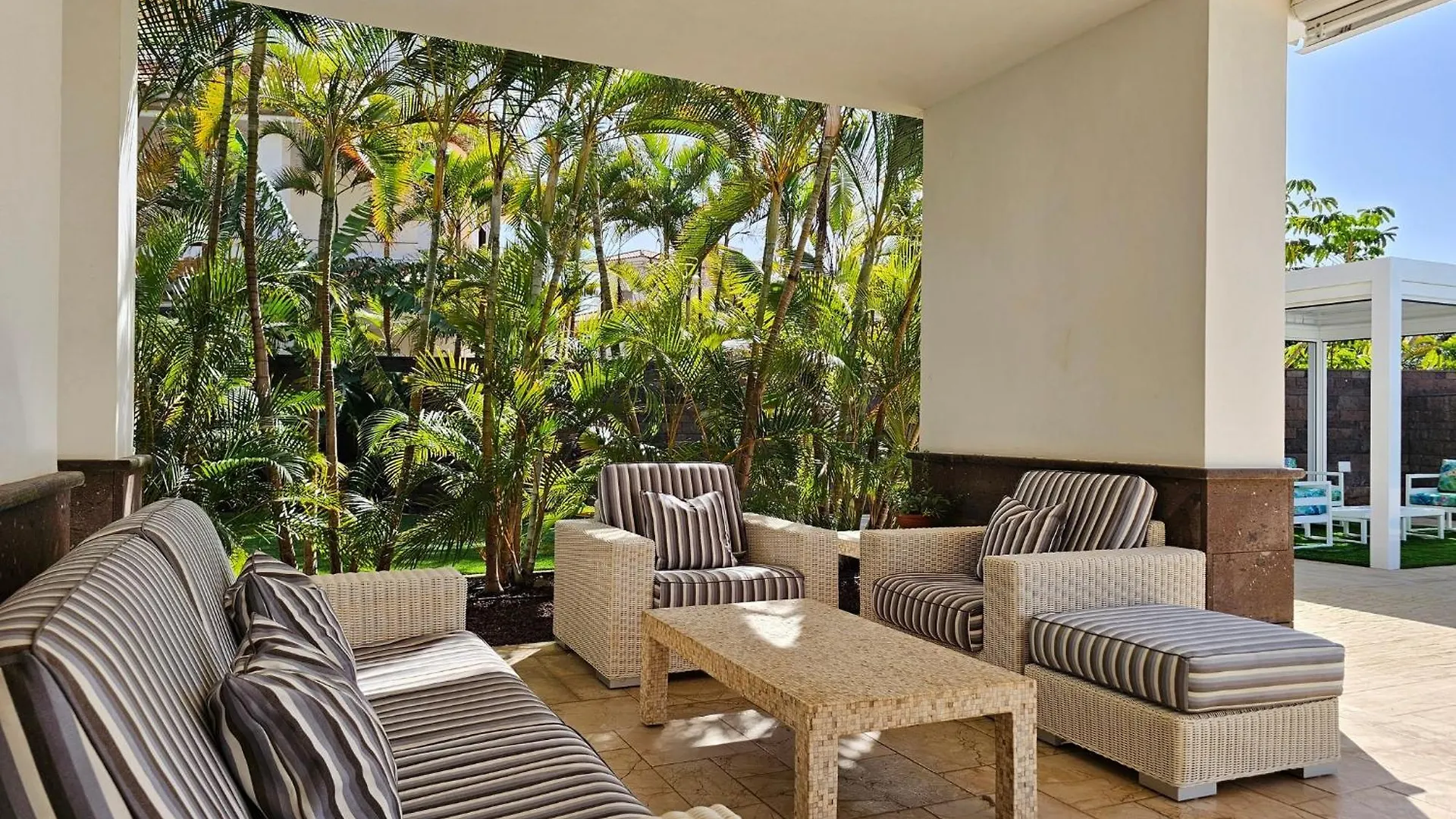 Karat Villa Oasis Del Duque Costa Adeje  0*, Costa Adeje (Tenerife) Spain